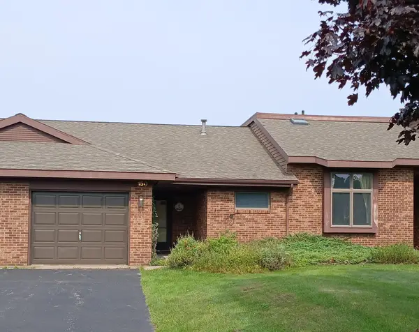 150 Harbor Drive, Ludington, MI 49431