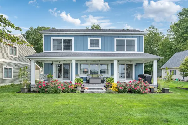 11259 Oakleigh Drive, Middleville, MI 49333