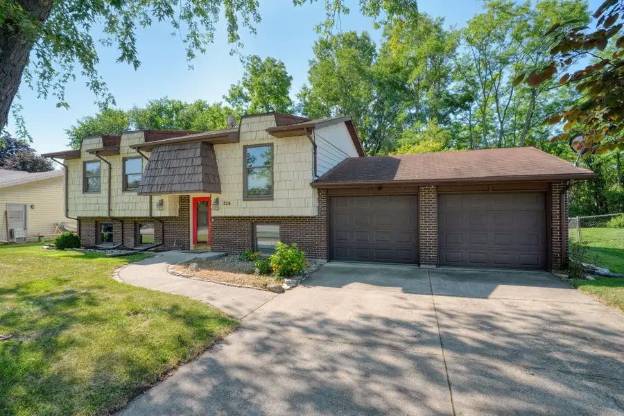 326 E Franklin Street, Clinton, MI 49236 - #2