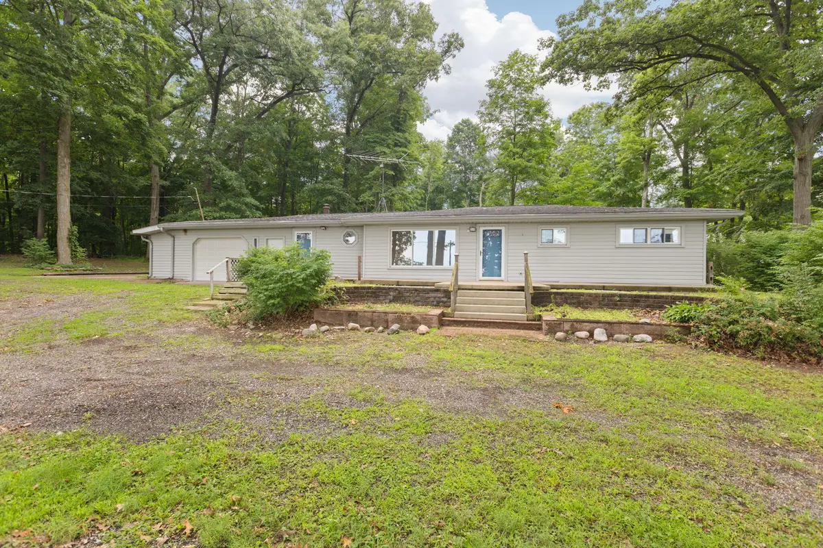 4396 Holloway, Adrian, MI 49221 - #1