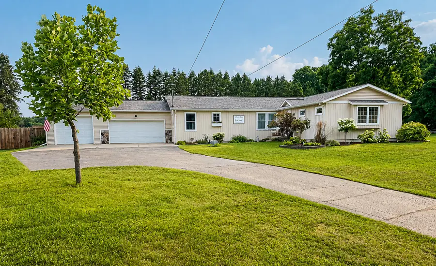 4144 13 Mile Road Ne, Rockford, MI 49341 - #2