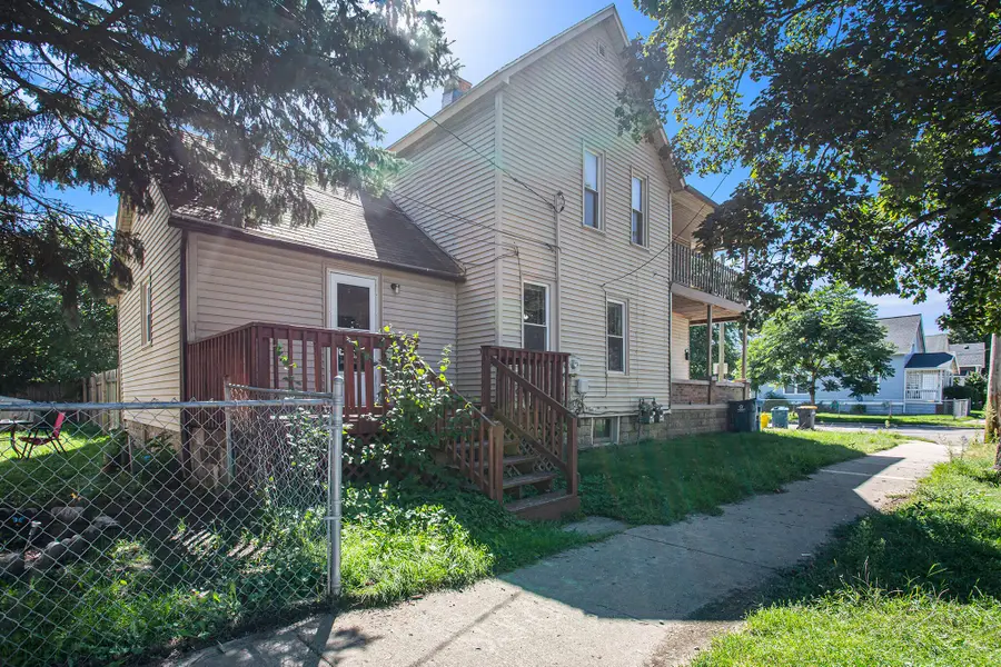 1448 Broadway Avenue Nw, Grand Rapids, MI 49504 - #2