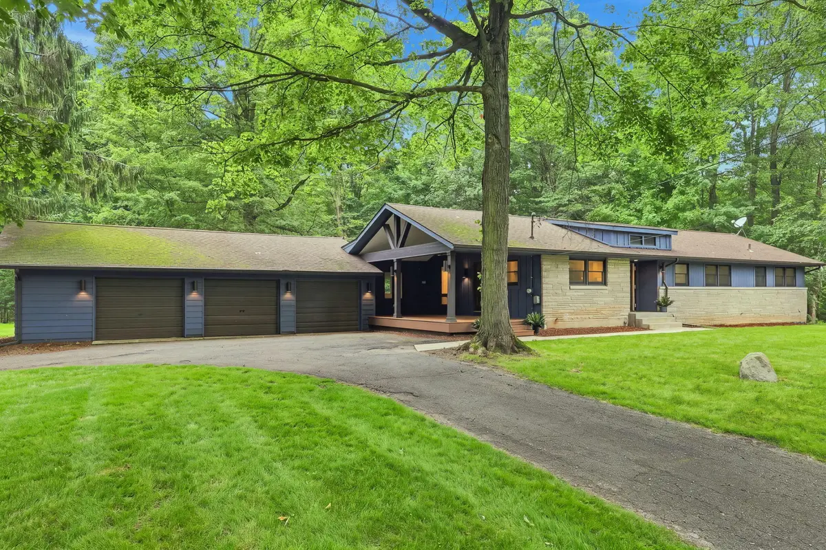 1120 N Philip Road, Niles, MI 49120 - #1