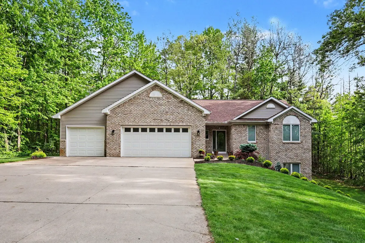 5224 Bonasa Drive Ne, Rockford, MI 49341 - #1