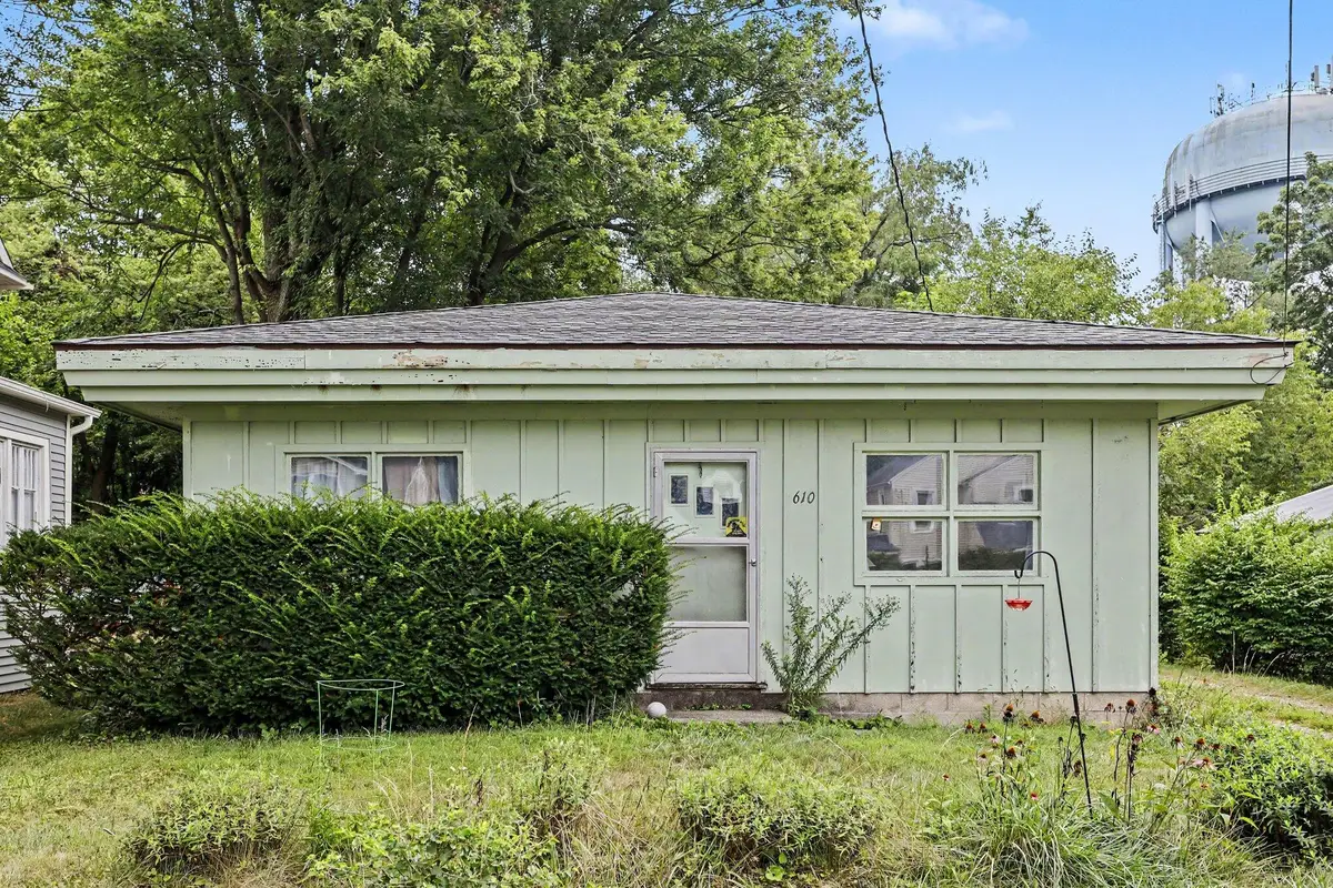 610 Campbell Avenue, Kalamazoo, MI 49006 - #1