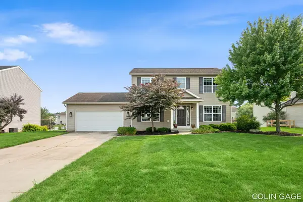 1654 Sunny Glen Drive Se, Caledonia, MI 49316
