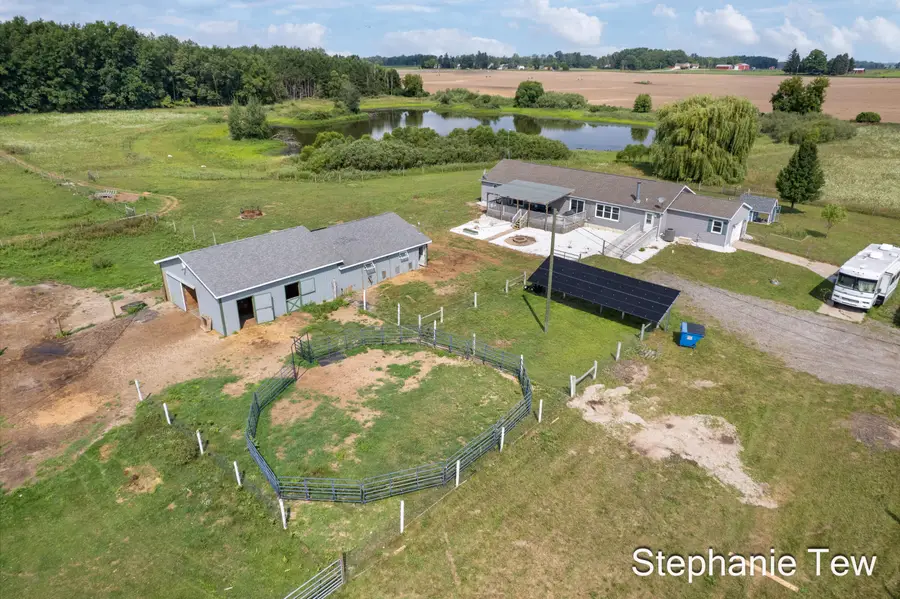 4155 N Neff Road, Edmore, MI 48829 - #2
