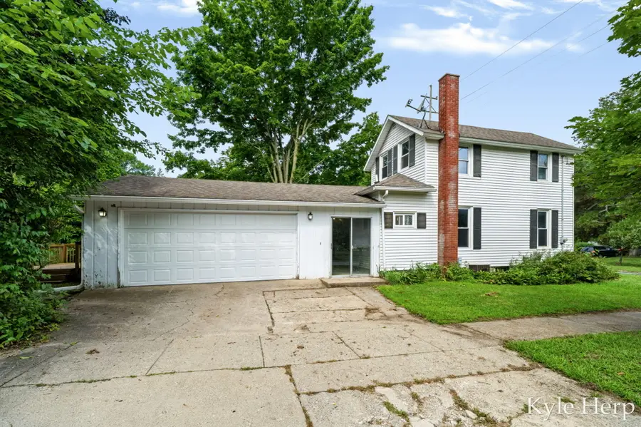 204 W South Street, Hastings, MI 49058 - #3