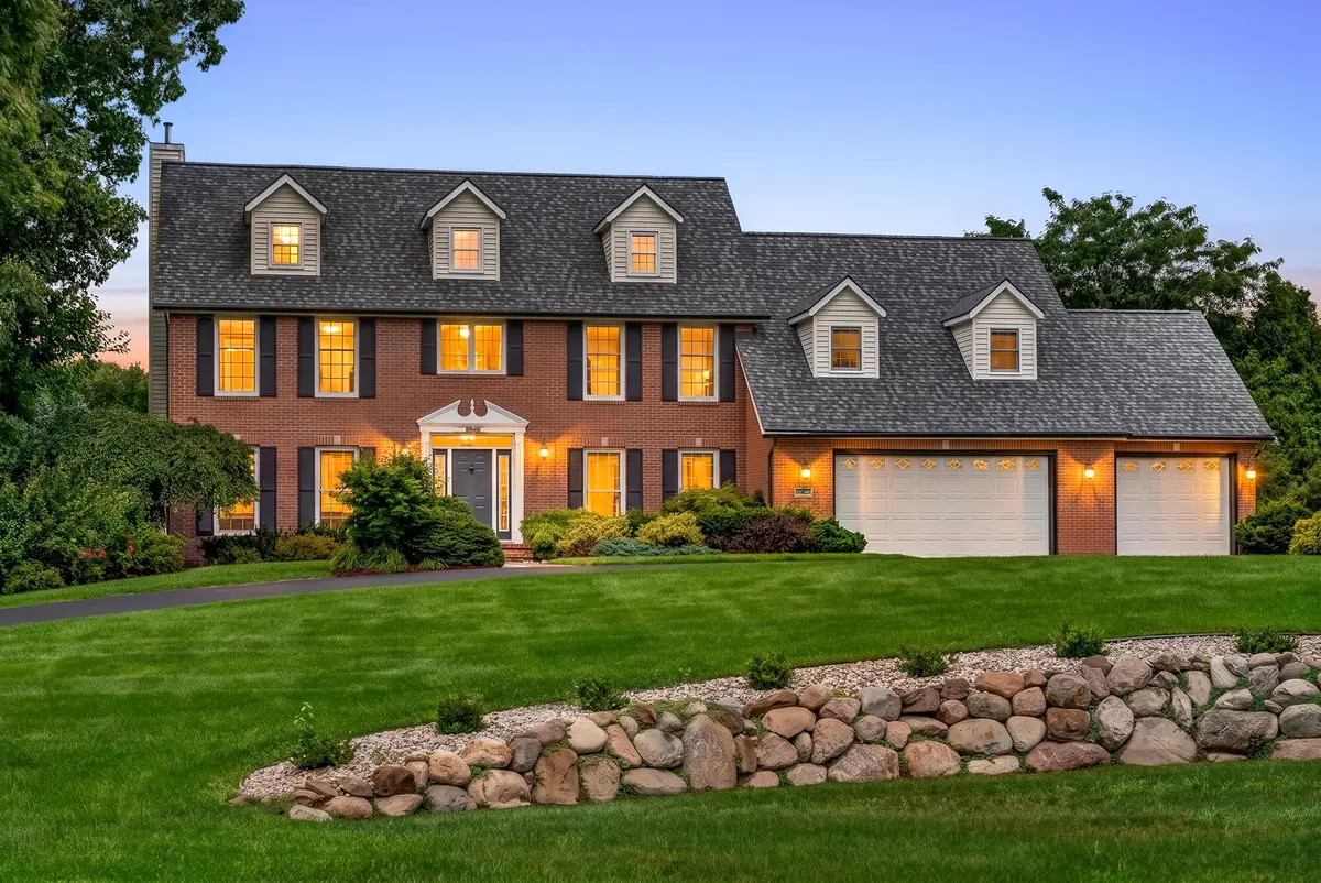 60625 Valley View Boulevard, Mattawan, MI 49071 - #1