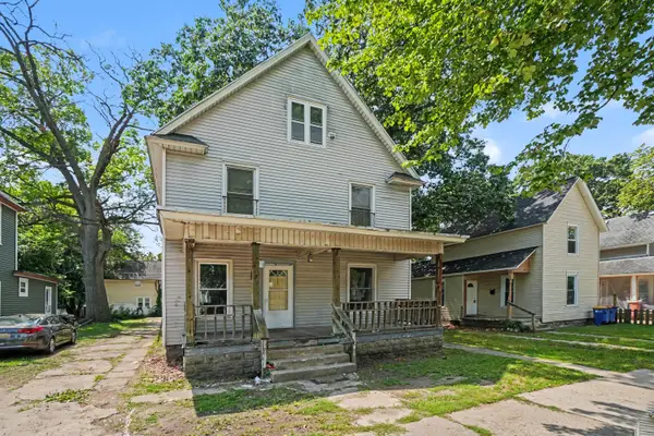 106 Stewart Street Sw, Grand Rapids, MI 49507