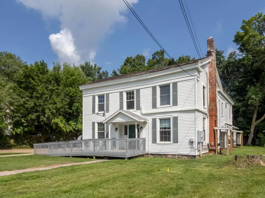 621 Oak Street, Paw Paw, MI 49079 - #3