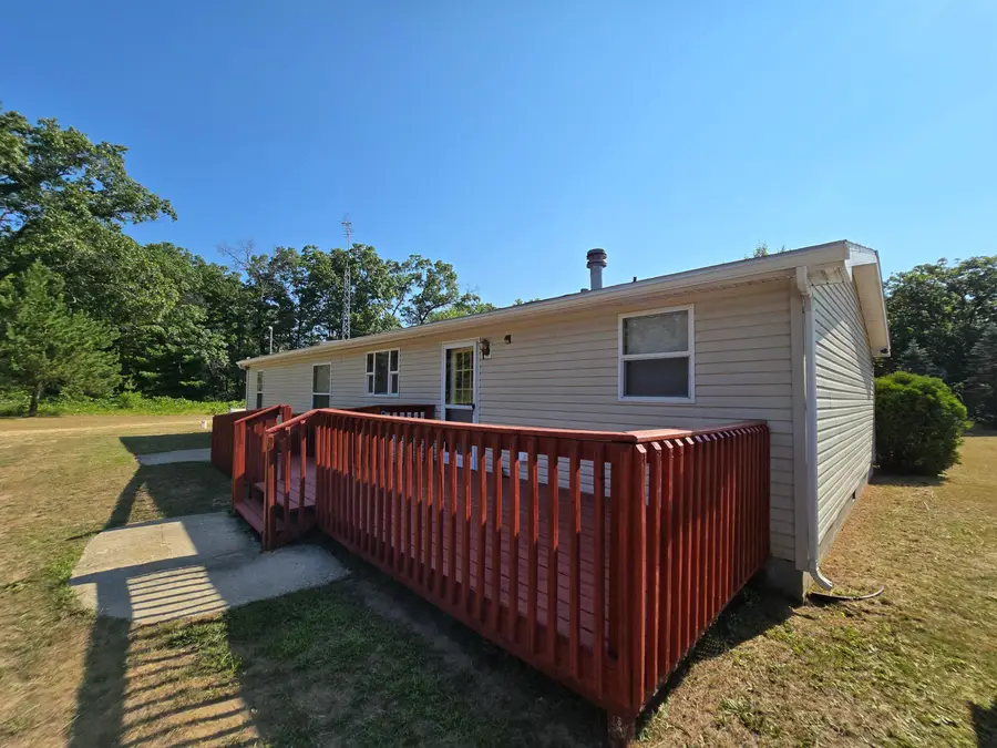 6809 N Centerline Road, White Cloud, MI 49349 - #2