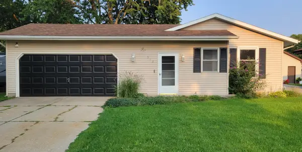 512 Faircrest Avenue Nw, Grand Rapids, MI 49534