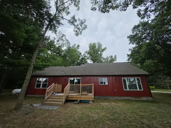 1106 Park Avenue, Twin Lake, MI 49457