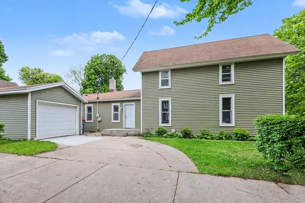 831 NW Second Street Nw, Grand Rapids, MI 49504