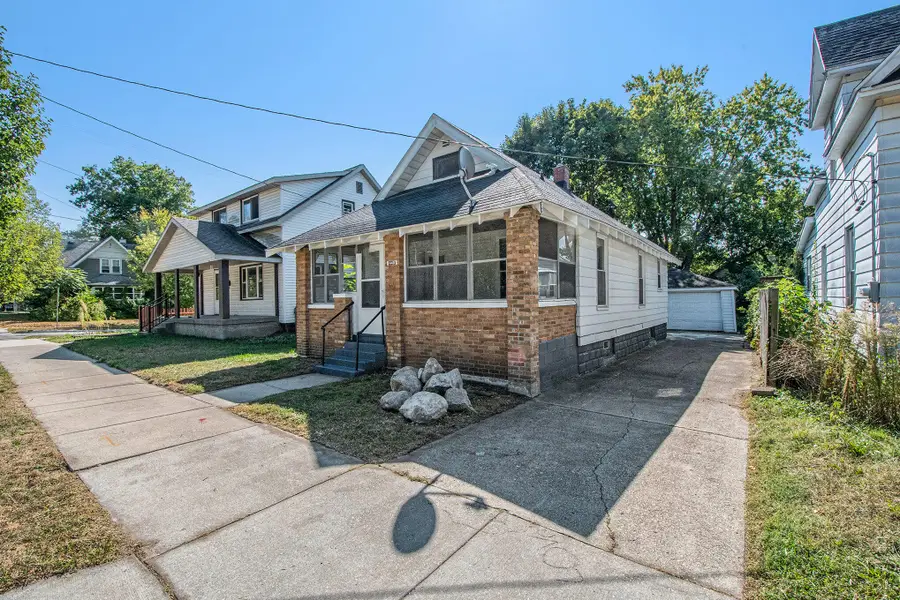 448 Spencer Street Ne, Grand Rapids, MI 49505 - #2