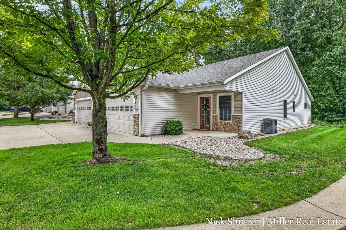 712 Riverwalk Street #11, Hastings, MI 49058 - #1