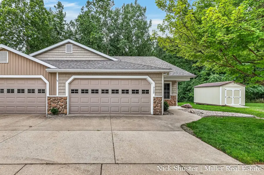 712 Riverwalk Street #11, Hastings, MI 49058 - #3