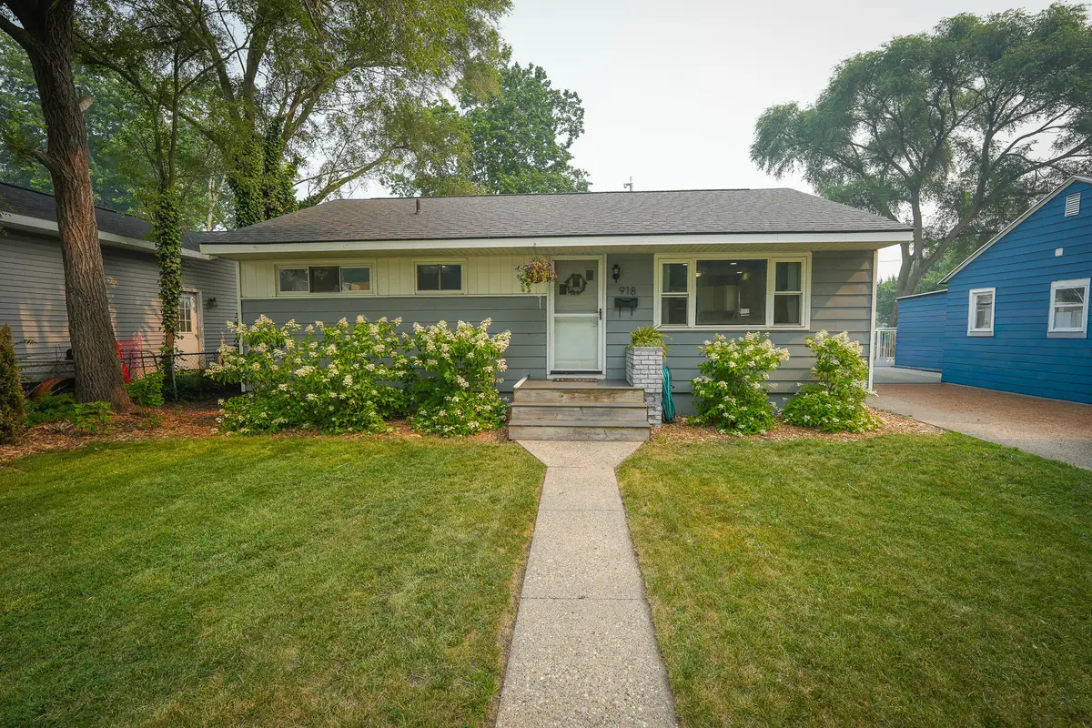 918 Post Road, Muskegon, MI 49441 - #1