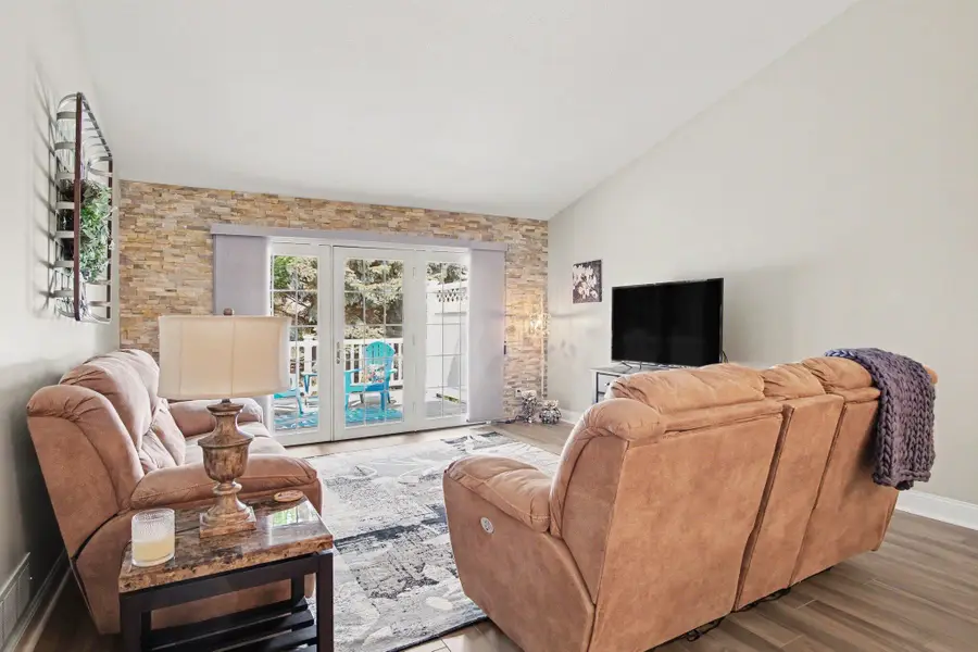 3315 Town Crossing Sw, Grandville, MI 49418 - #2