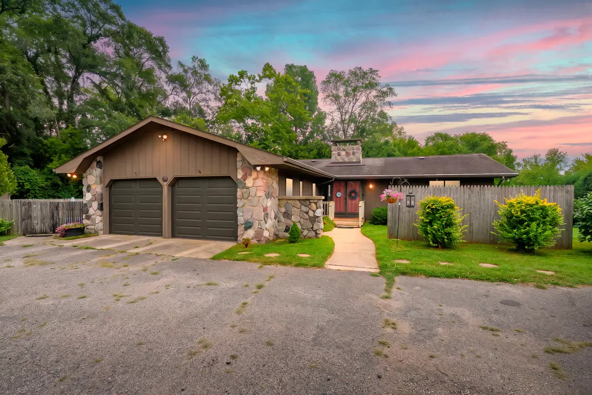 57131 Buckhorn Road, Three Rivers, MI 49093 - #1