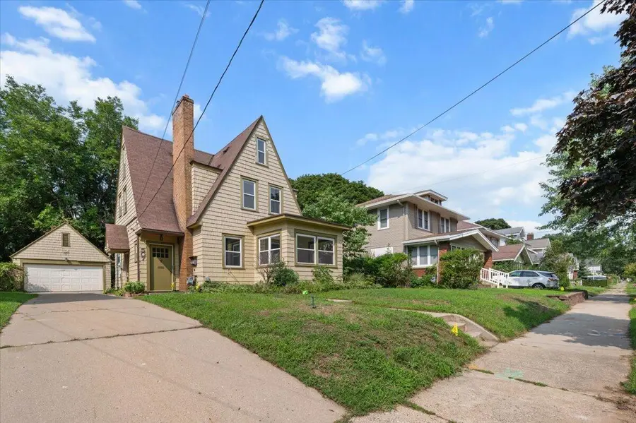 507 Elliott Street Se, Grand Rapids, MI 49507 - #2