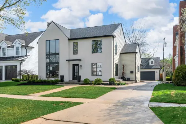 1323 Washington Boulevard, Birmingham, MI 48009