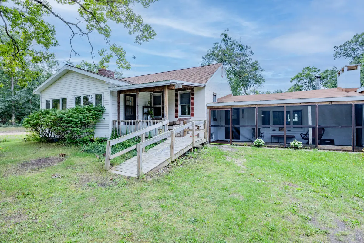 3985 S Peacock Trail, Baldwin, MI 49304 - #1