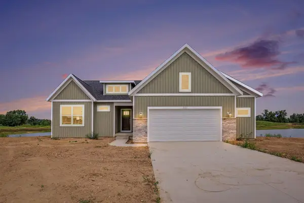 322 Blue Ash Lane, Coopersville, MI 49404