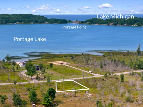 Lot 10 W Fairway Street, Onekama, MI 49675