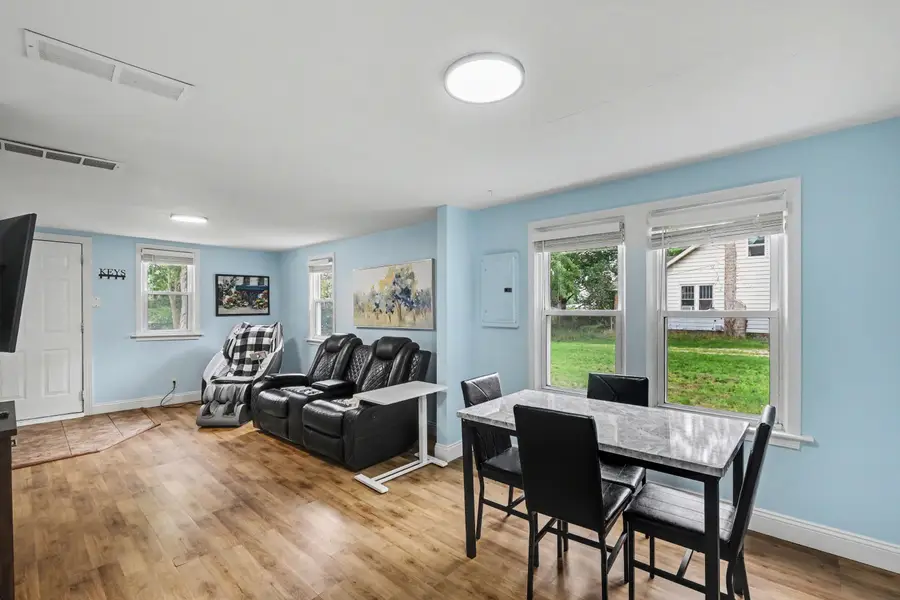 933 Benjamin Avenue Ne, Grand Rapids, MI 49503 - #3