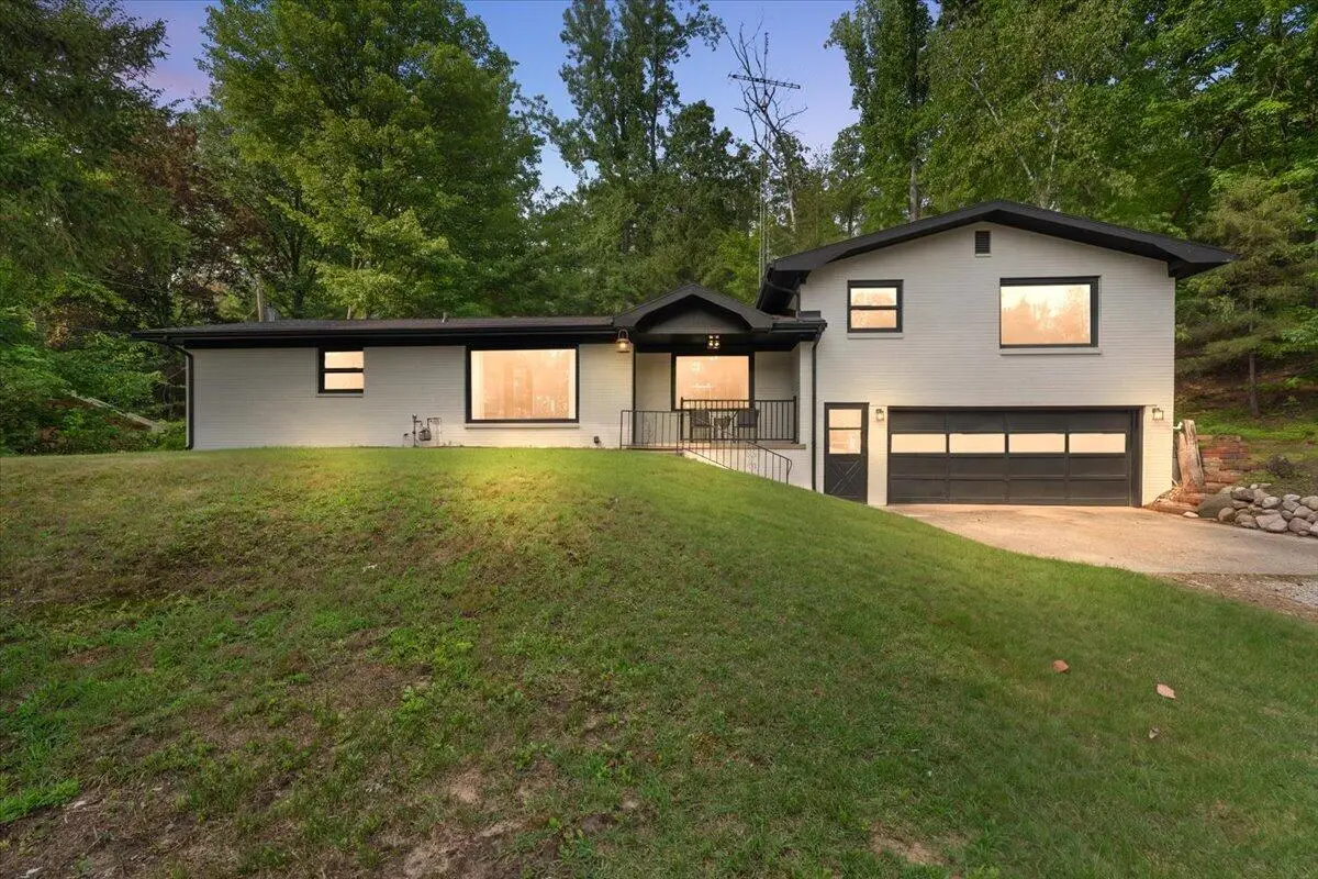 4801 Lake Street, Bridgman, MI 49106 - #1