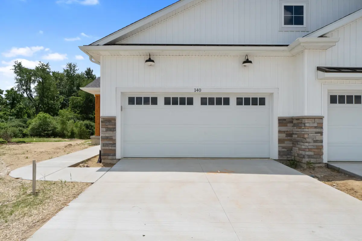 814 Joyce Lane, Saint Johns, MI 48879 - #1