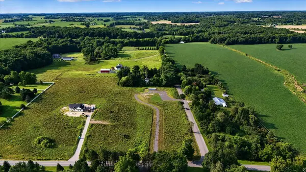 4906 Dietz Road, Williamston, MI 48895