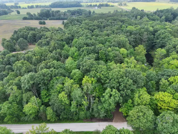 5686 19 Mile Road Ne, Cedar Springs, MI 49319