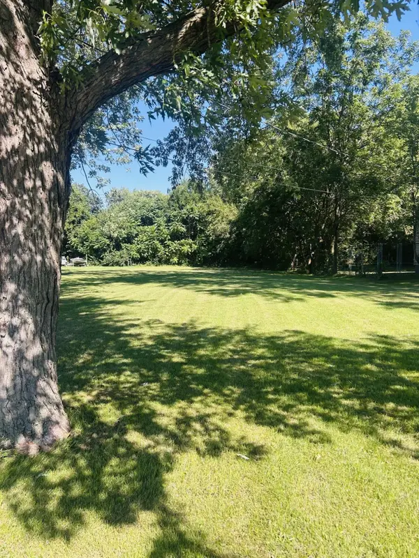 261 S West Street, Coloma, MI 49038