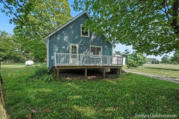 4748 Grove Street, Coral, MI 49322