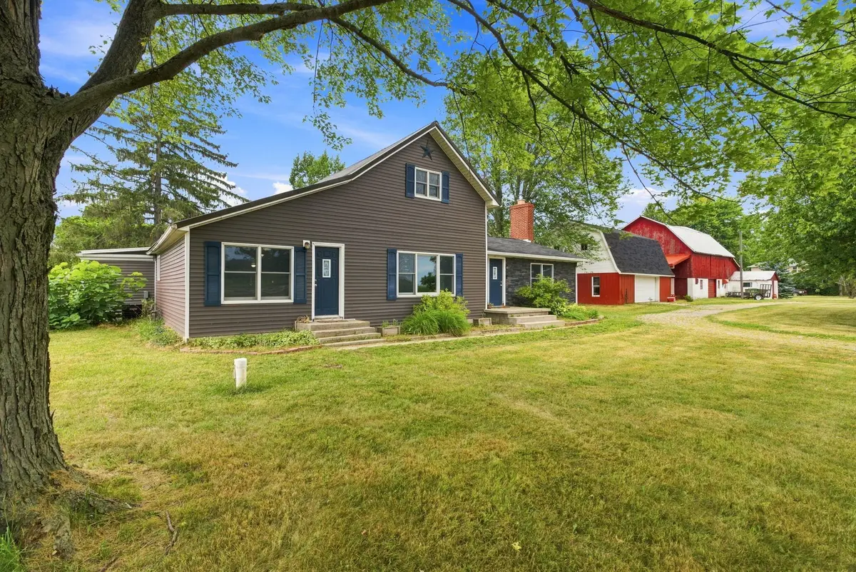 3951 N Van Dyke Road, Decker, MI 48426 - #1