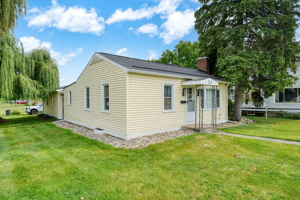 1100 E North Street, Jackson, MI 49202 - #1