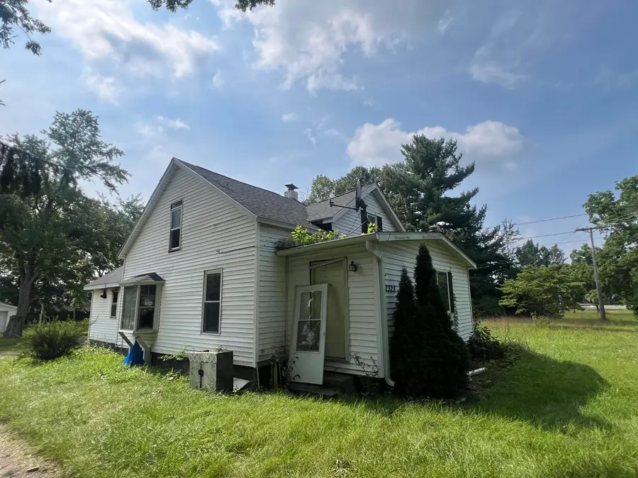 2328 E Main Street, Niles, MI 49120 - #3