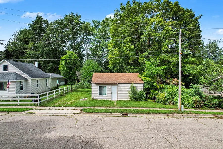 5804 Vermont Avenue, Portage, MI 49024 - #2
