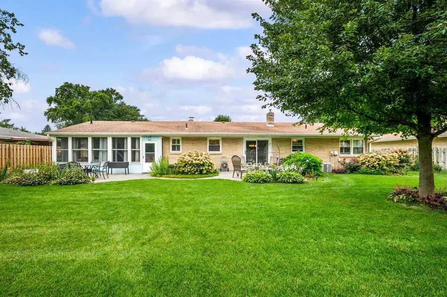 2987 E Windsor Drive, Saint Joseph, MI 49085 - #3