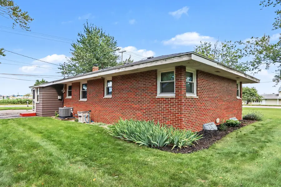 1715 S Centerville Road, Sturgis, MI 49091 - #2