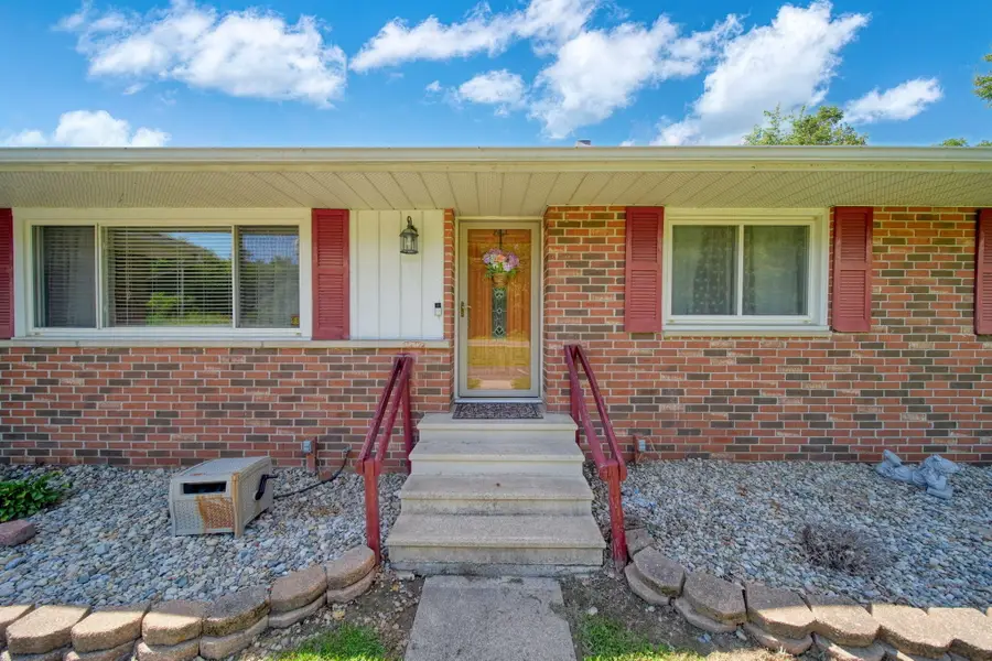6060 Lansing Avenue, Jackson, MI 49201 - #3