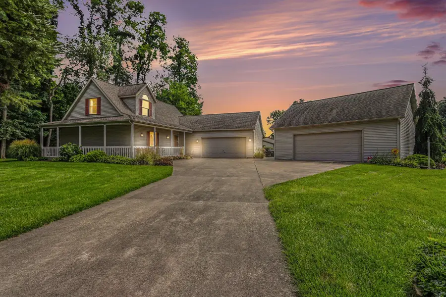56695 Chippewa Drive, Three Rivers, MI 49093 - #2