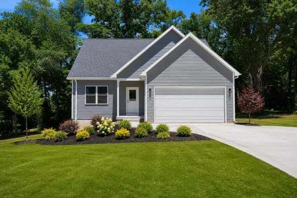 1823 N Sutton Road, Jackson, MI 49202