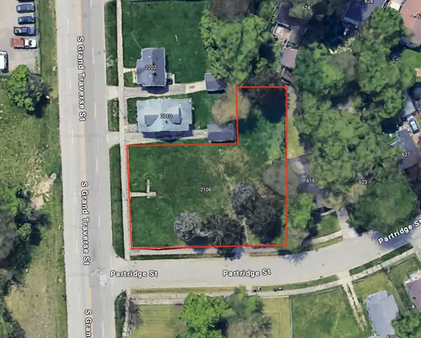 2106 S Grand Traverse Street, Flint, MI 48503