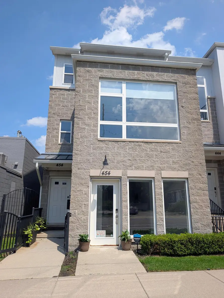 454 Hilton Road, Ferndale, MI 48220 - #3