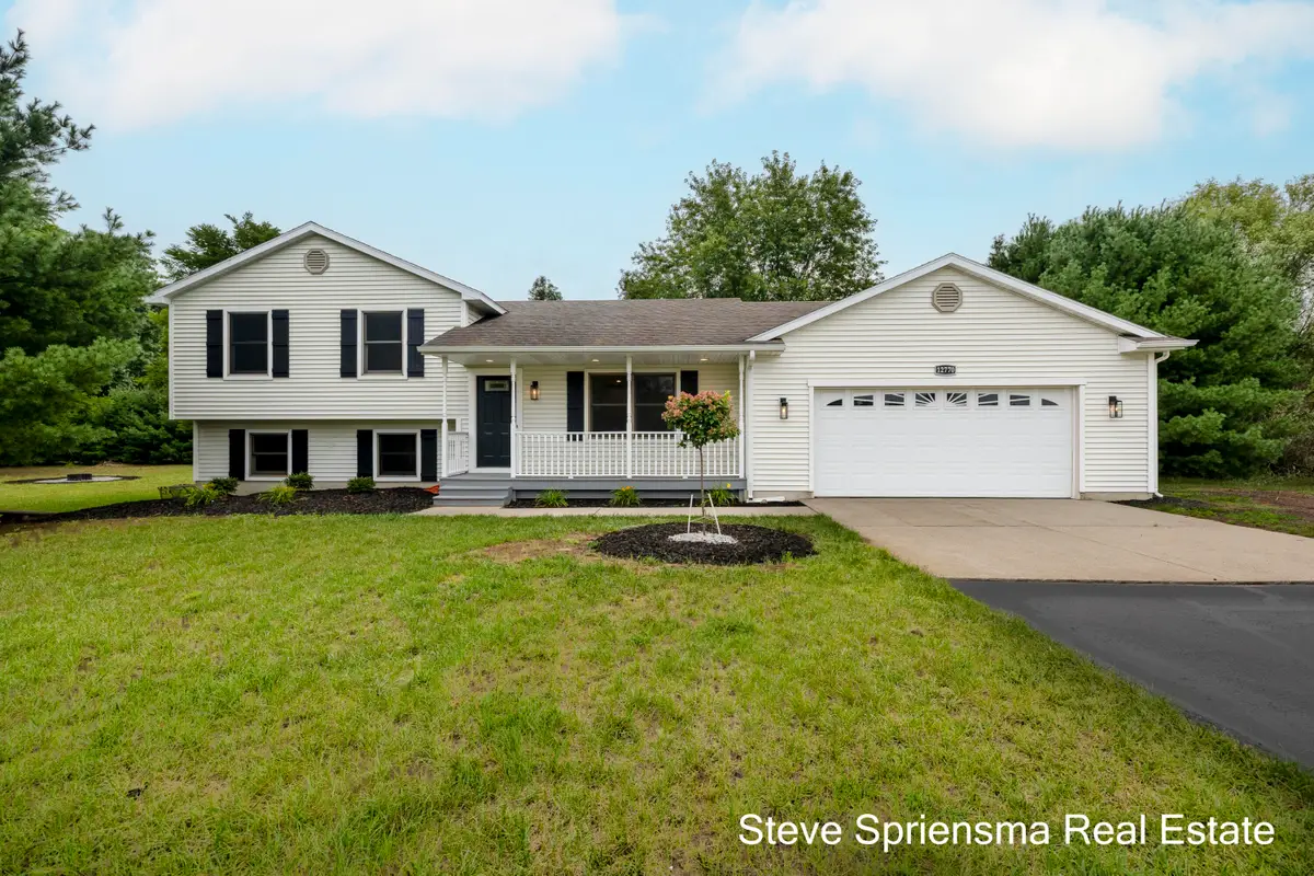 12770 Macclain Court Ne, Cedar Springs, MI 49319 - #1