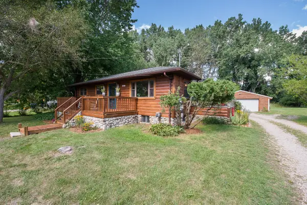 8452 Huron River Drive, Dexter, MI 48130